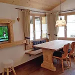 Heidi By Interhome Lejlighed Grindelwald
