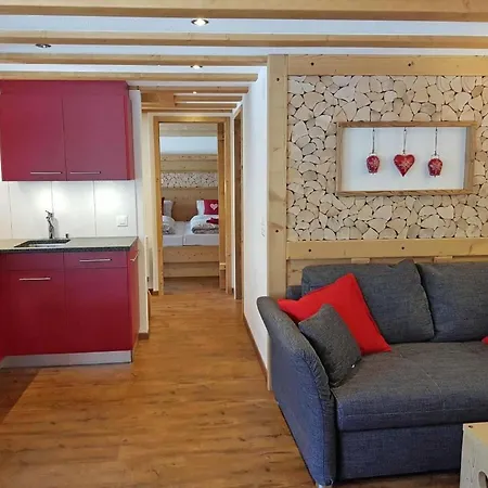 Heidi By Interhome جريندلوالد